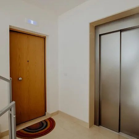 Rainbow Relax By Monholiday Monopoli