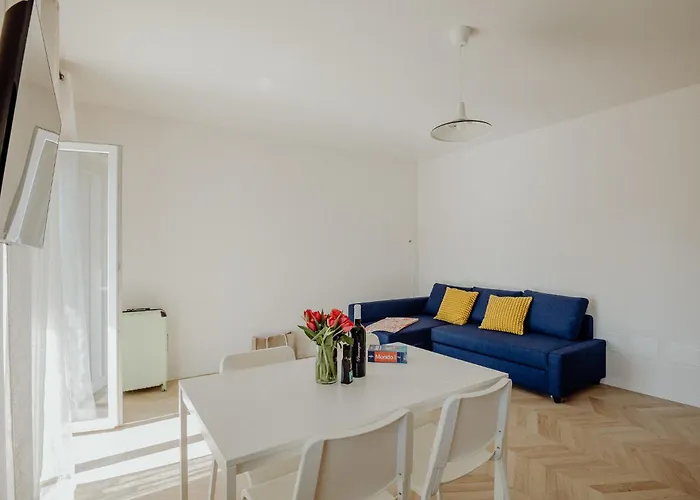 公寓 Rainbow Relax By Monholiday